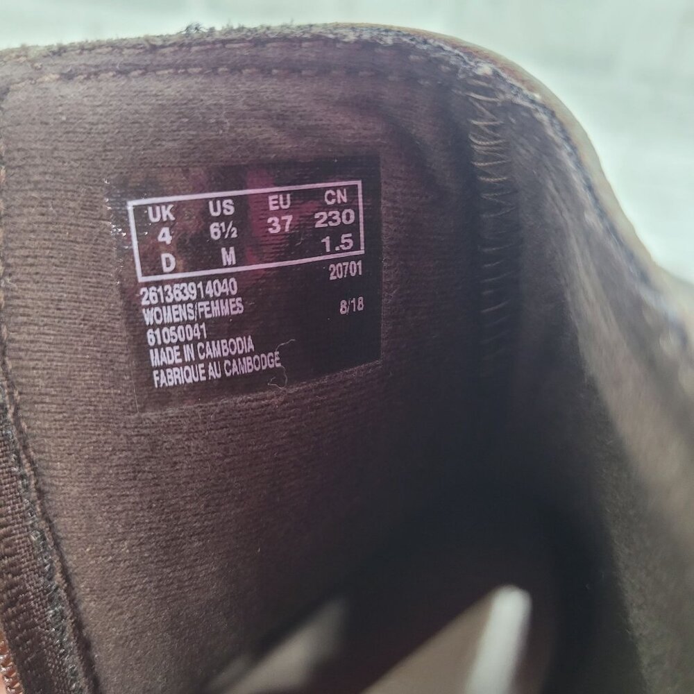 Clarks Brown Leather Ankle Booties Tassel Zippers Size 6.5 - Picture 8 of 8